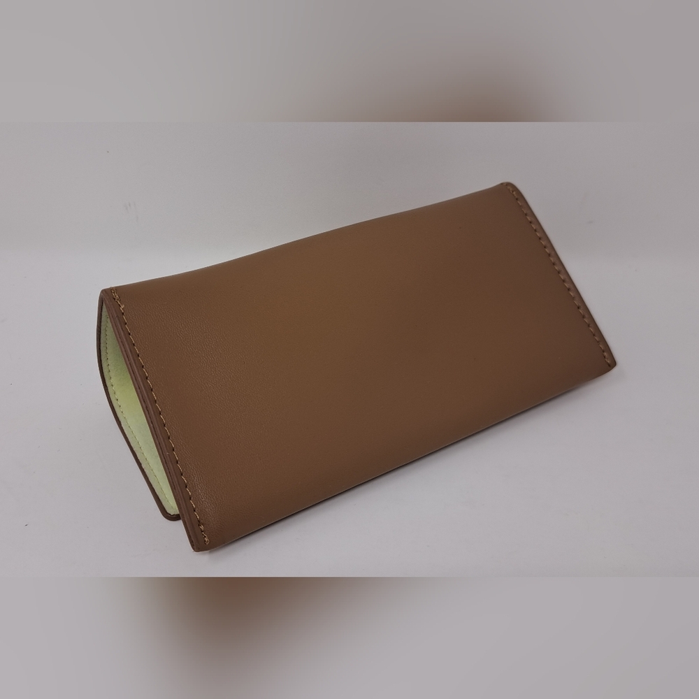 NWOT Burberry Sunglasses Case XL Brown Leather Authentic 7" x 2.5" x 3.5" - Picture 8 of 14